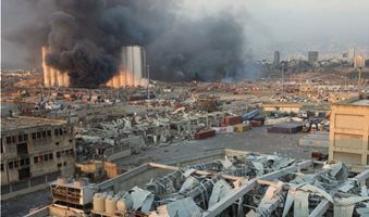 2020-08-04T165304Z_1724743644_RC247I9LCI0Q_RTRMADP_5_LEBANON-SECURITY-BLAST_med
