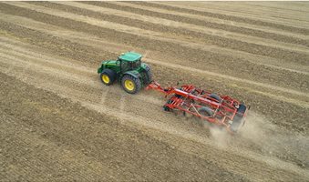 Performer_Deep-working-cultivator_Tillage_tines-rows_0