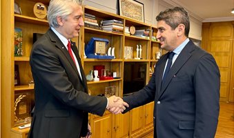 avgenakis1_2