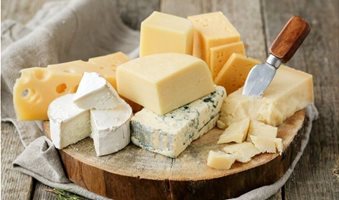 delicious_pieces_cheese