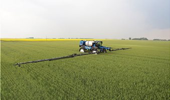 guardian-front-boom-sprayers-gallery-02