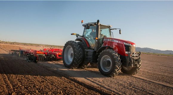 Massey-Ferguson-tractor__1_