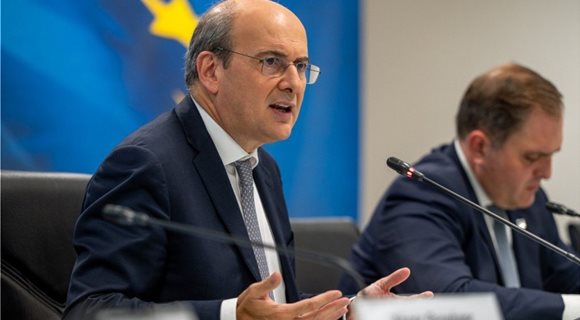 photo1698771376-1-1024x681