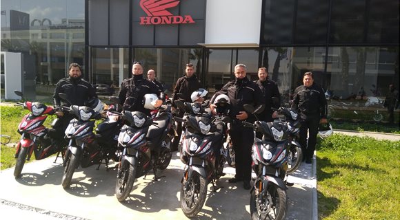 Δημοτικη_Αστυνομια_Honda_moto_2