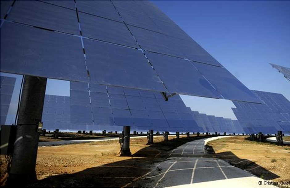 Η Ισπανία «τορπιλίζει» τις ανανεώσιμες πηγές ενέργειας