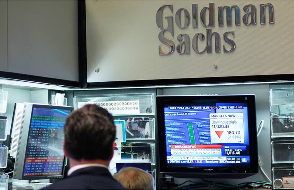 104568720-GettyImages-98705425-goldman-sachs