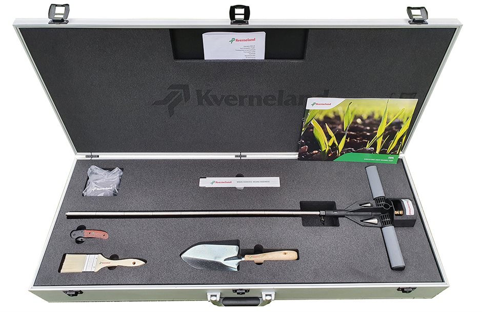 2104-kverneland-soil-testing-kit