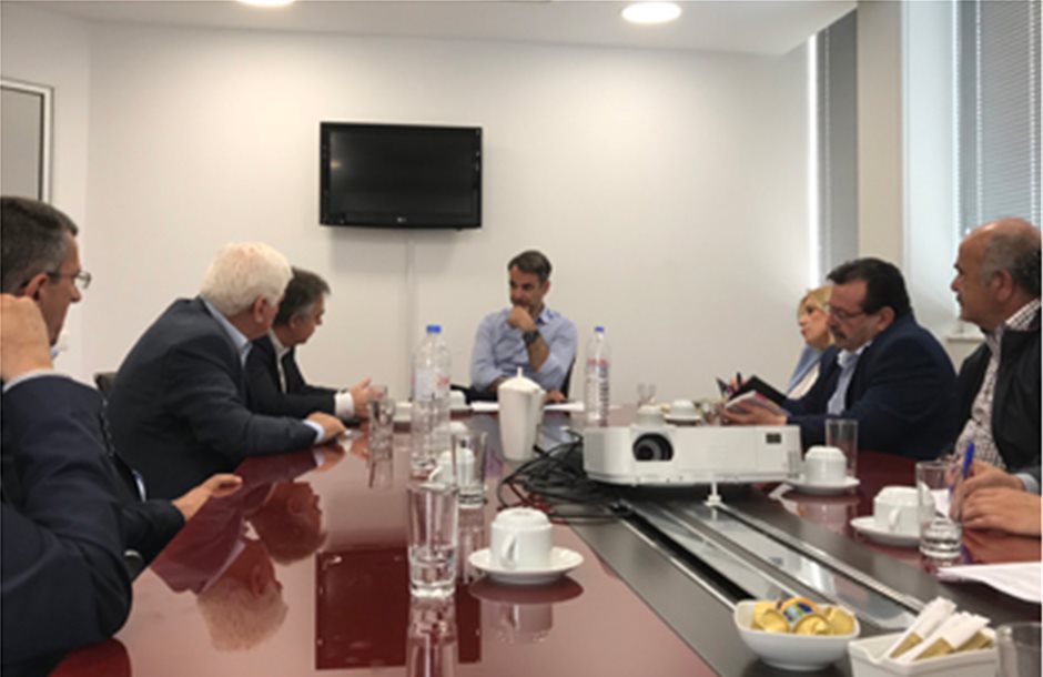 Φοροελαφρύνσεις και στήριξη συνεταιρισμών στις δεσμεύσεις Μητσοτάκη προς ΣΑΣΟΕΕ