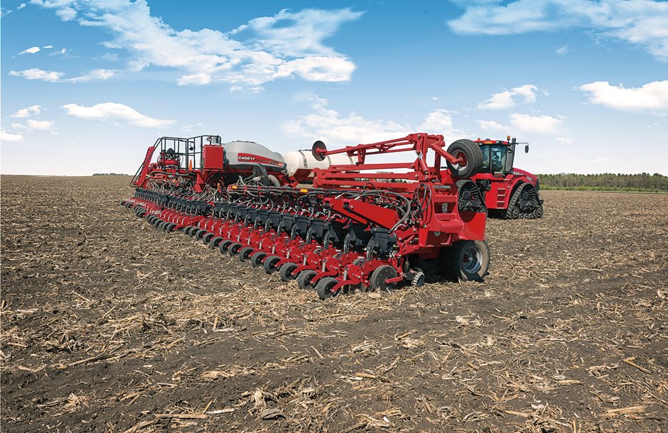 Early_Riser_Planter_2160_and_Steiger_500_0493_01-16