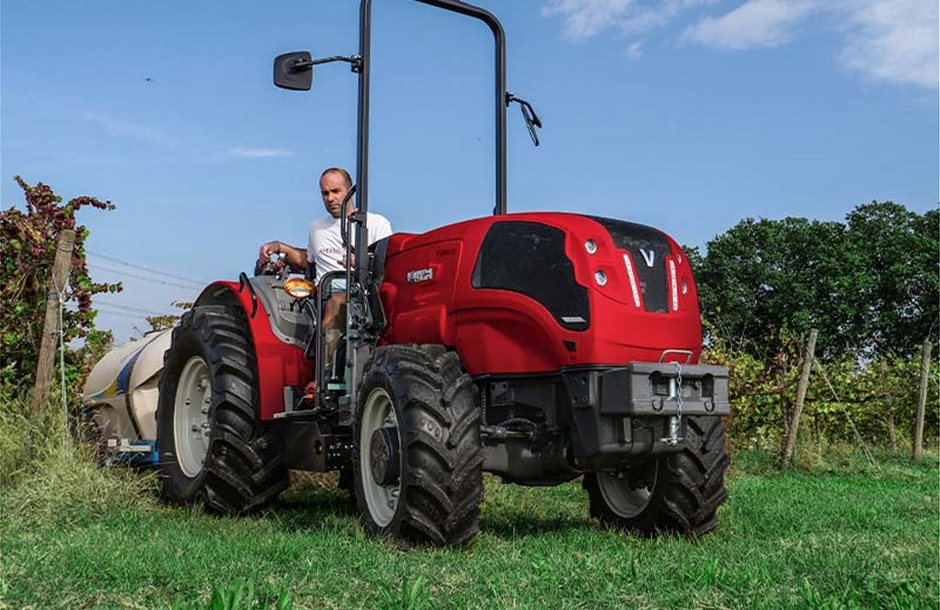 Valtra-F-Series-specialist-tractor