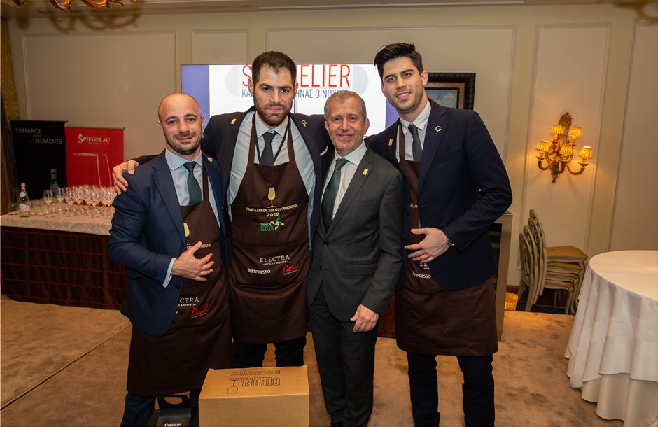 Sommelier_contest_2019_3_finalists_with_Andreas_Matthidis