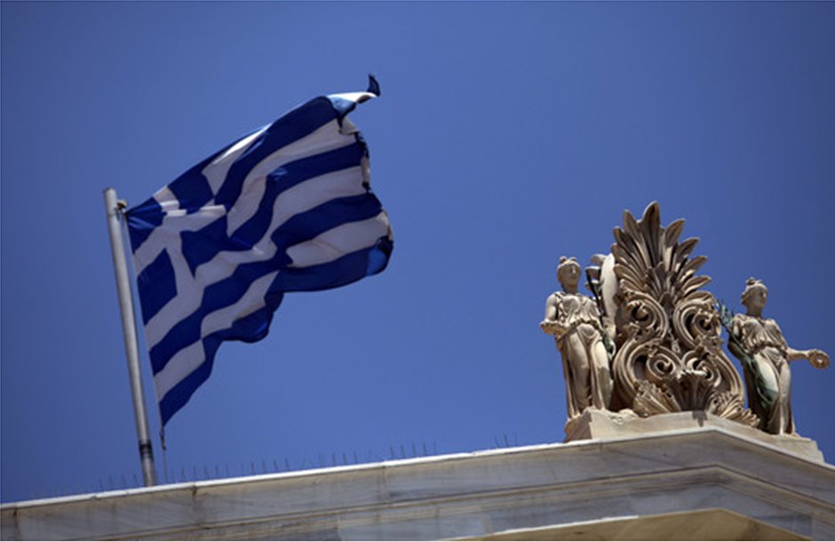 Βlooomberg: «Χρόνιες ασθένειες» κρατούν πίσω την Ελλάδα στις μεταρρυθμίσεις