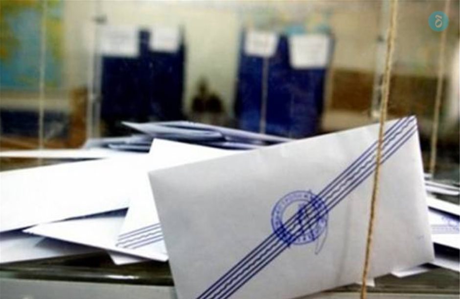 Ξαναζεσταίνεται η απλή αναλογική για τις αυτοδιοικητικές εκλογές