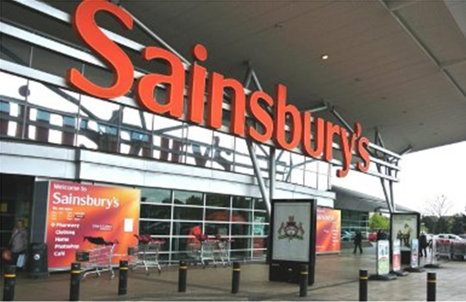 Επιστροφή στα κέρδη για τη Sainsbury στη χρήση του 2016