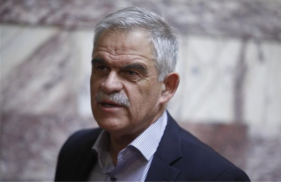 Σενάρια για ανασχηματισμό μετά την παραίτηση Τόσκα