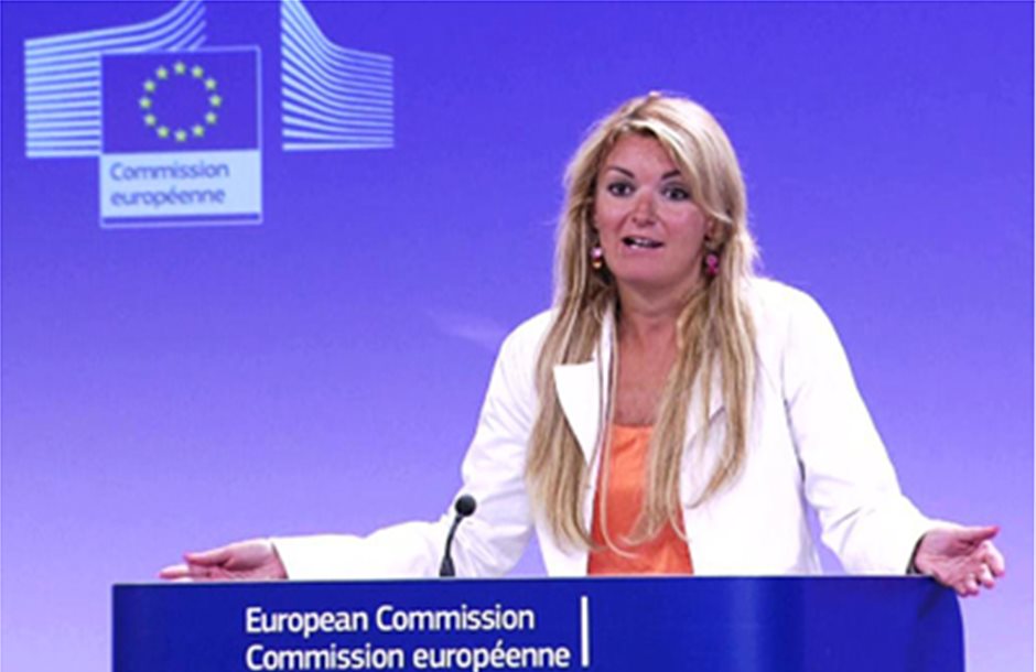 Επαρκή τα μέτρα της Ευρωζώνης για το ελληνικό χρέος λέει η Κομισιόν