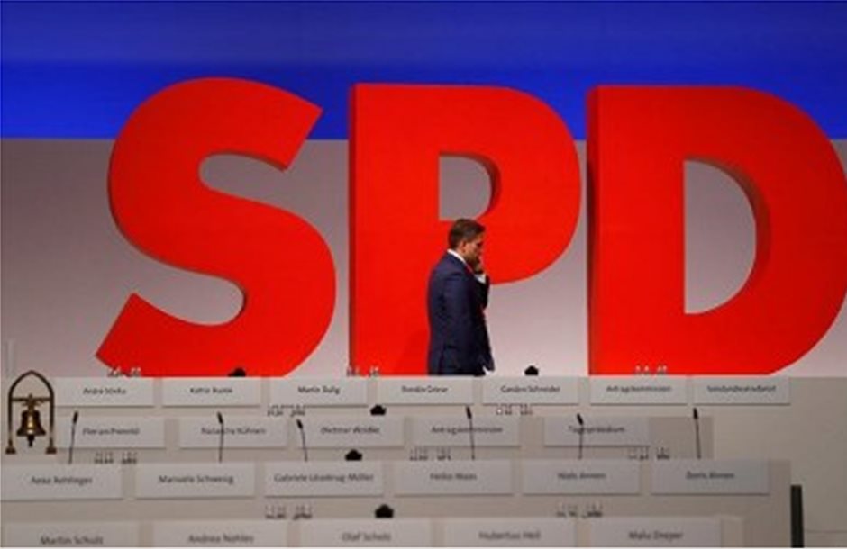 Τρίτο κόμμα το SPD στην αρχή της εσωκομματικής ψηφοφορίας 