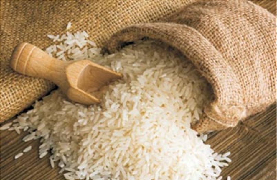 Μειωμένη 0,4% η παραγωγή αναποφλοίωτου ρυζιού, σύμφωνα με τον FAO