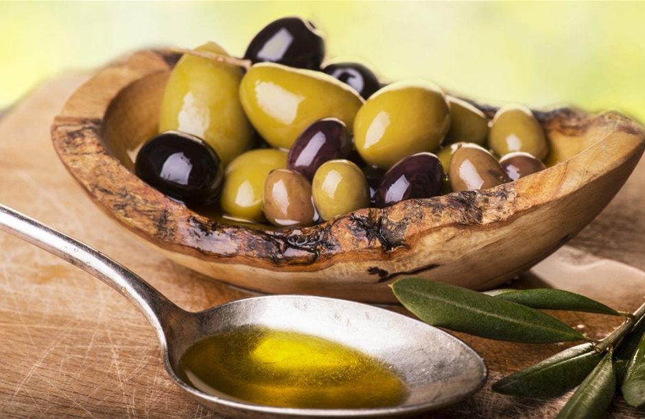 table_olives