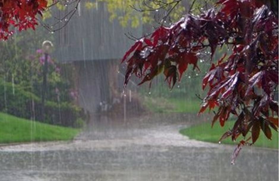 Ισχυρές βροχές και καταιγίδες σε ολόκληρη τη χώρα και πτώση της θερμοκρασίας