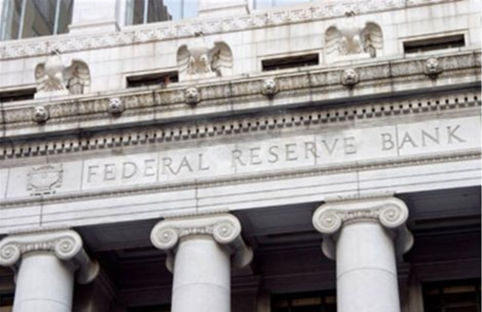 Αμετάβλητο διατήρησε η Fed το βασικό επιτόκιο δανεισμού