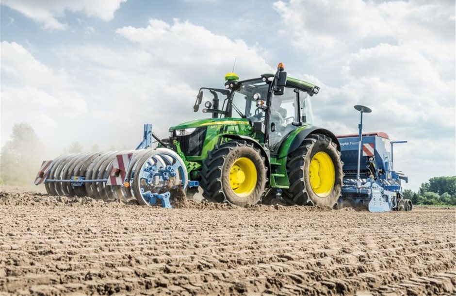 deere_5r_2