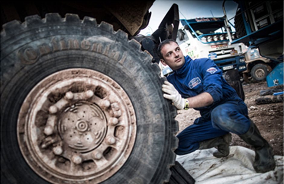 Η Continental συγχαίρει την ομάδα KAMAZ-Master για τη νίκη της στο Rally Dakar
