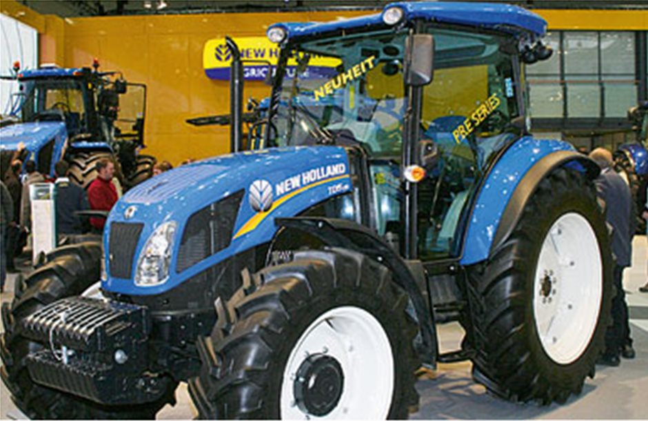 Όλα τα βλέμματα στραμμένα στα νέα New Holland T6