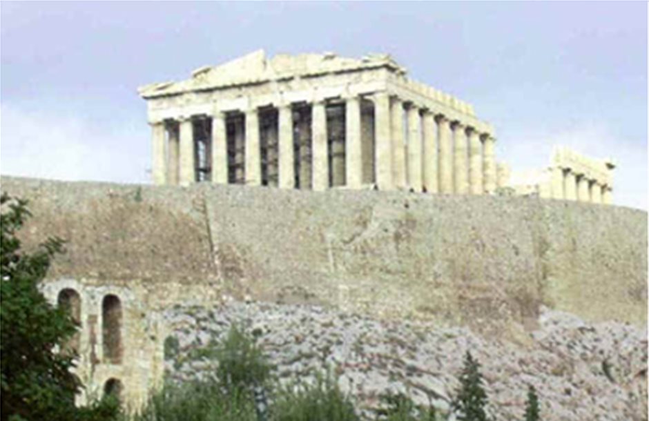 «Δεν καταρρέει η Ακρόπολη», απαντά η Αθήνα στους FT