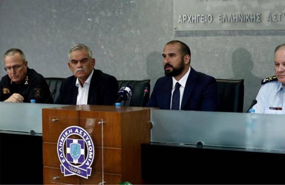 Οι άνεμοι και οι εμπρηστές φταίνε για την τραγωδία λέει κυβέρνηση