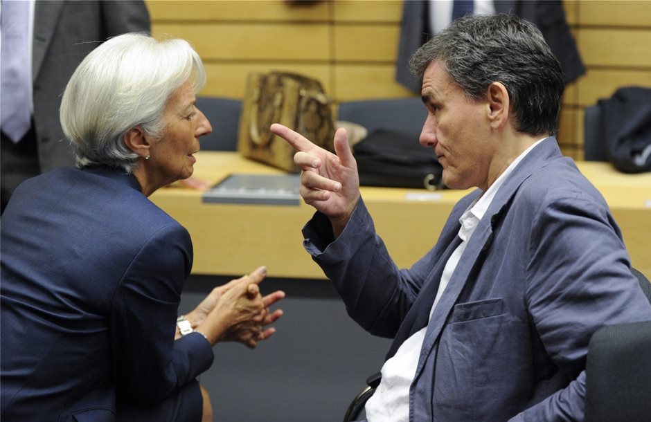 Περικοπές συντάξεων και αφορολόγητου το 2019 ζητά το ΔΝΤ