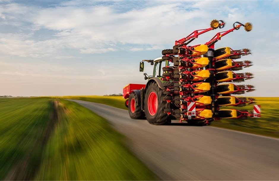 vaderstad-tempo-offers-great-mobility