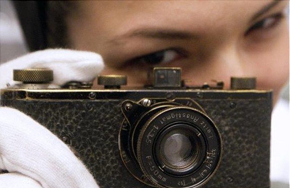 Η πιο ακριβή φωτογραφική μηχανή του κόσμου πωλήθηκε για 2,4 εκατ. ευρώ
